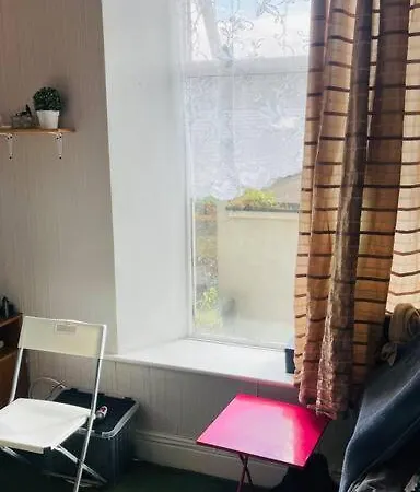Studio Short Mins Walk To City Centre
